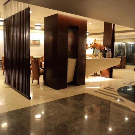Muse Sarovar Portico Nehru Place Ню Делхи Екстериор снимка