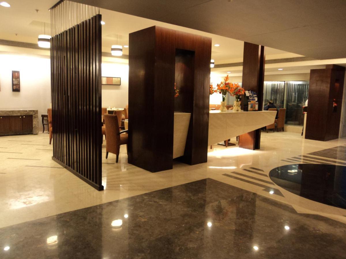 Muse Sarovar Portico Nehru Place Ню Делхи Екстериор снимка