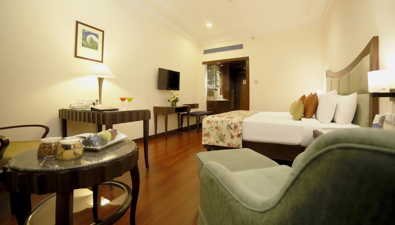 Muse Sarovar Portico Nehru Place Ню Делхи Екстериор снимка