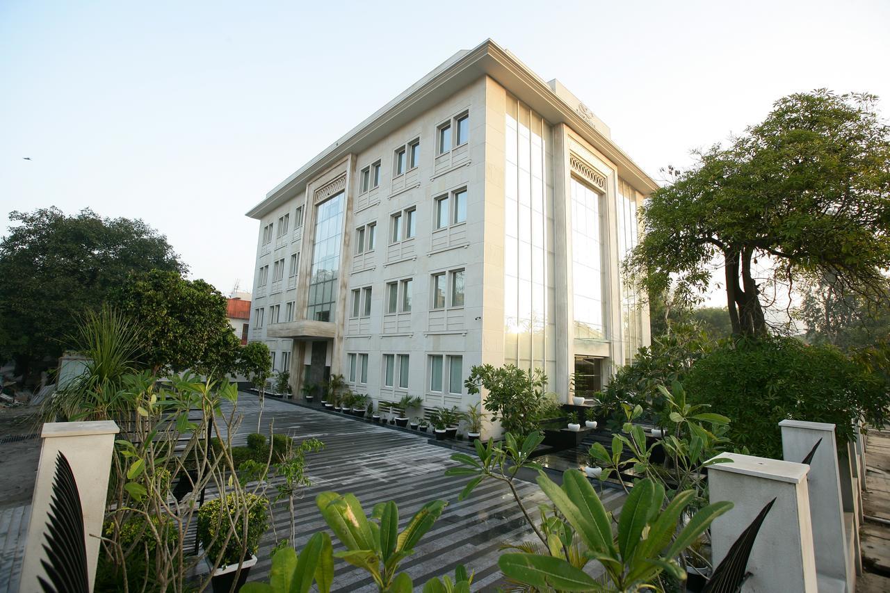 Muse Sarovar Portico Nehru Place Ню Делхи Екстериор снимка